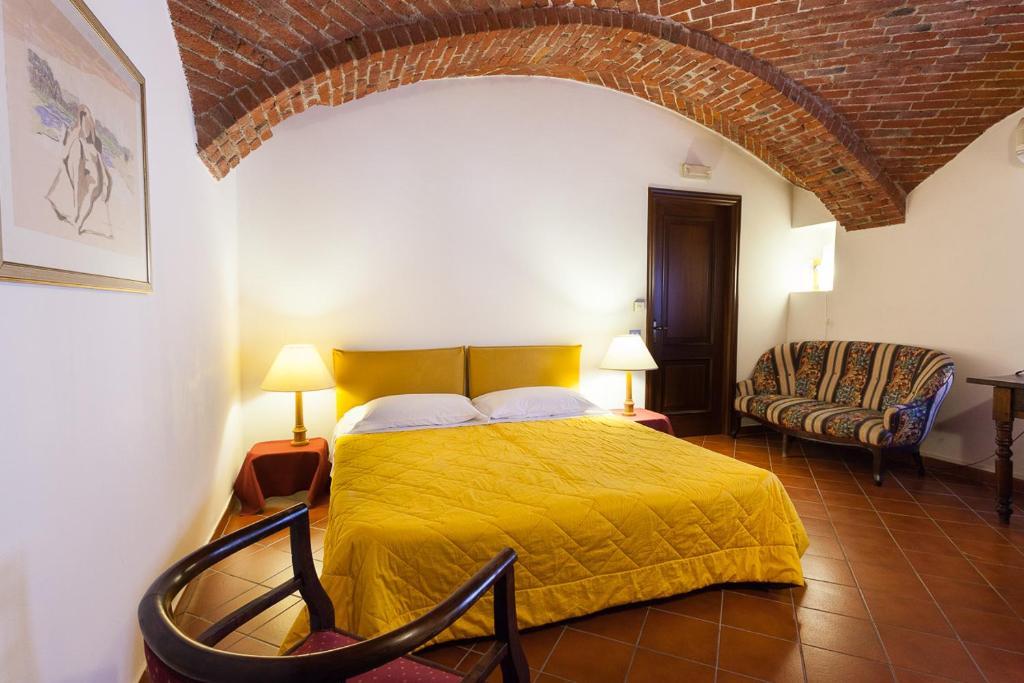 Residenza Del Lago Candia Canavese Bilik gambar